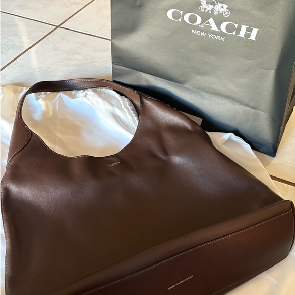 COACH Brooklyn 39 Hobo NWT Maple Brown - Picture 11 of 11